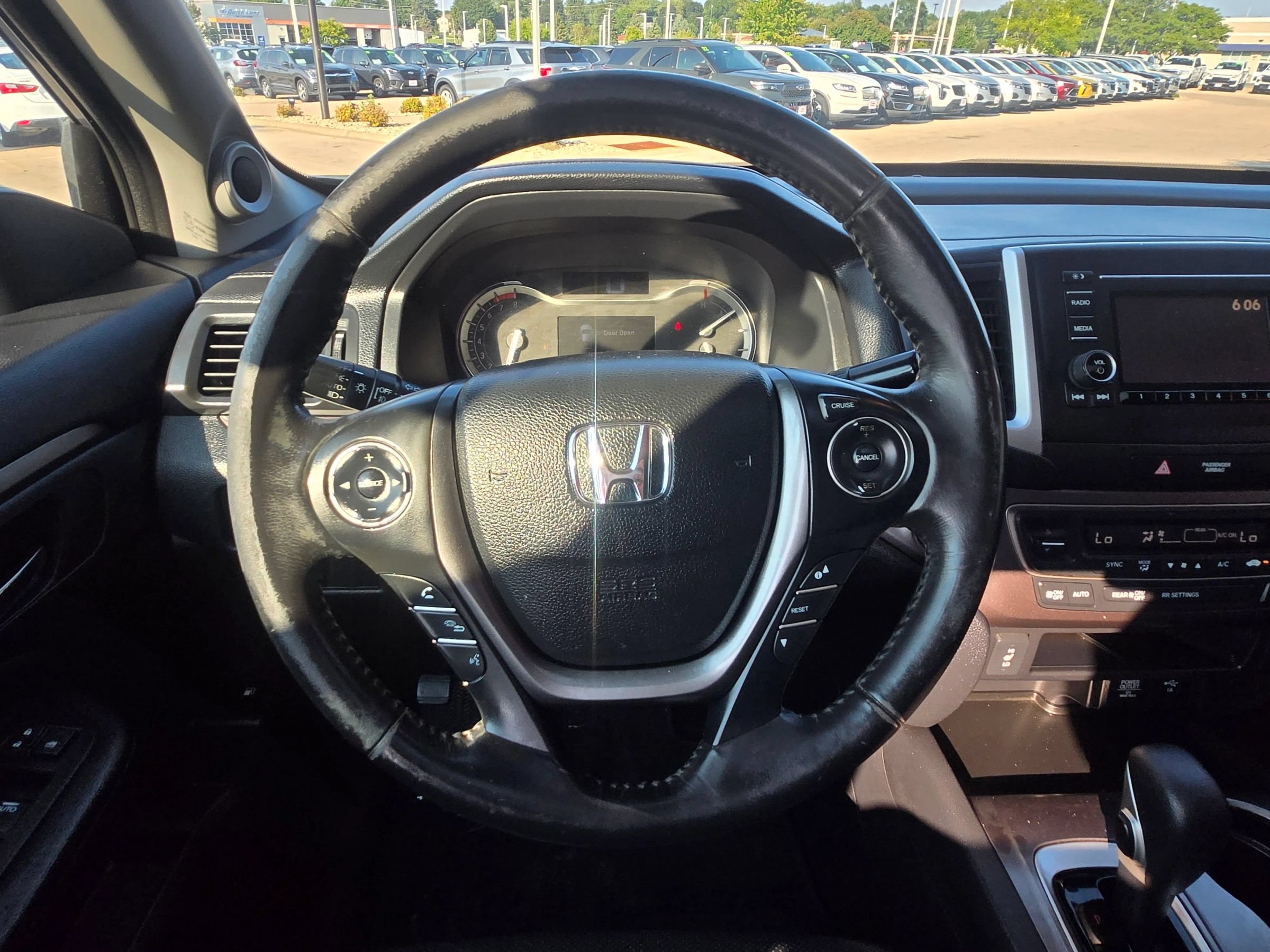 Used 2019 Honda Ridgeline RTL image 16