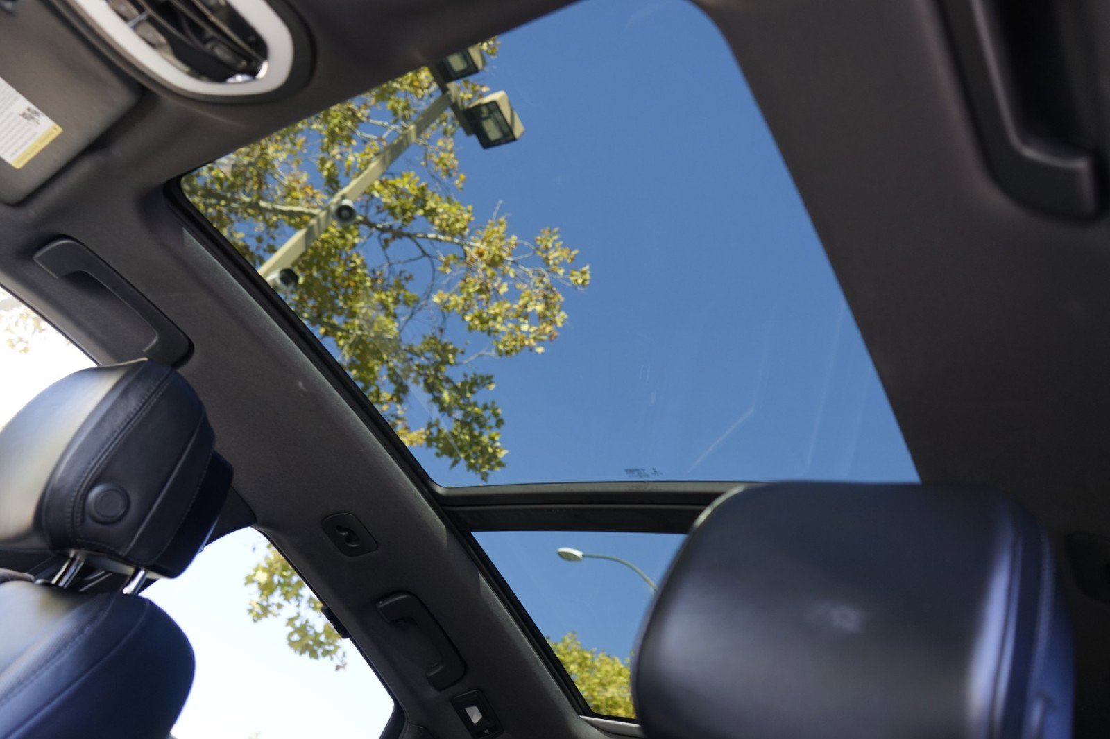 Used 2020 Porsche Macan S image 29
