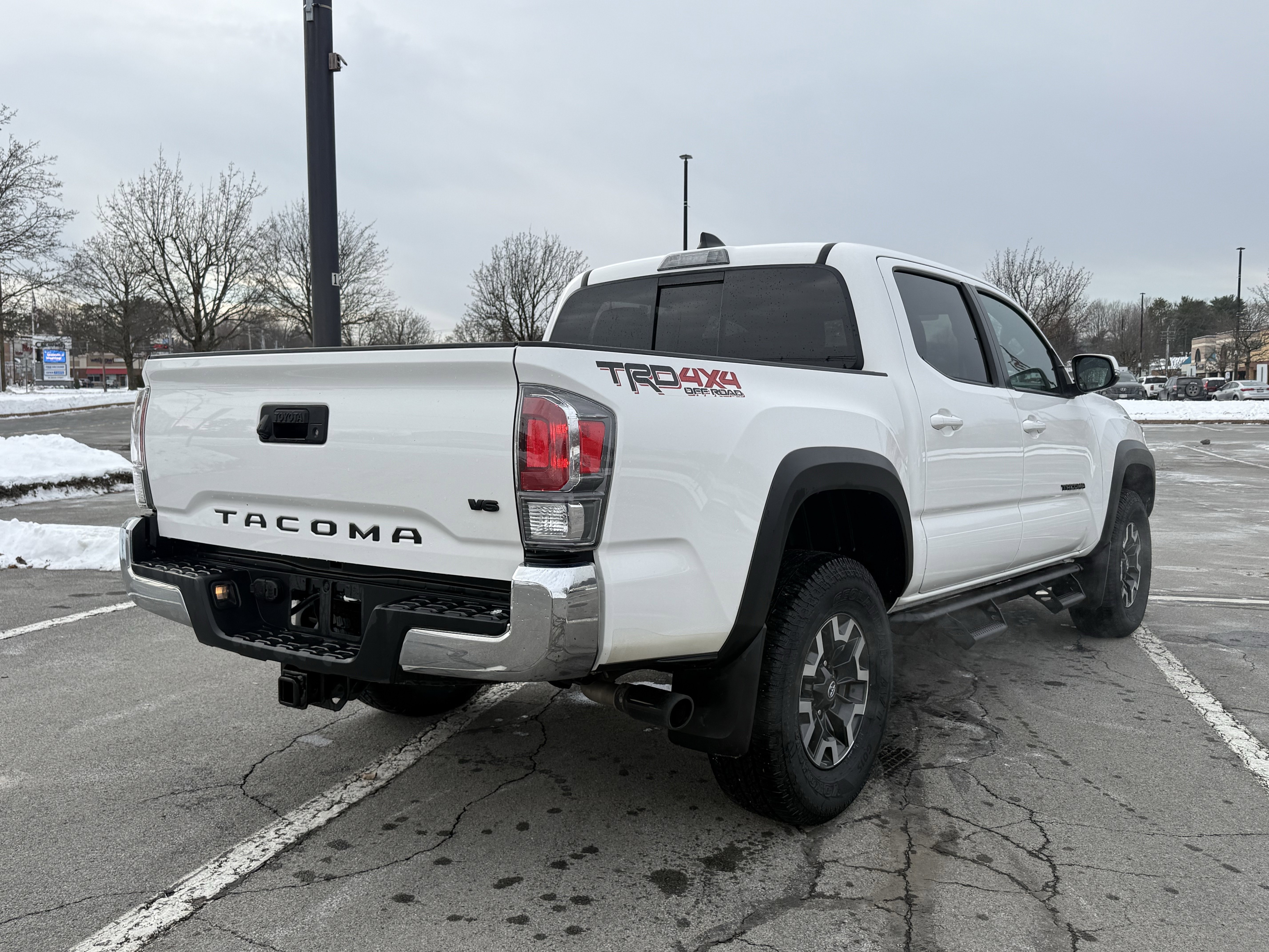 Used 2023 Toyota Tacoma TRD Off-Road image 11