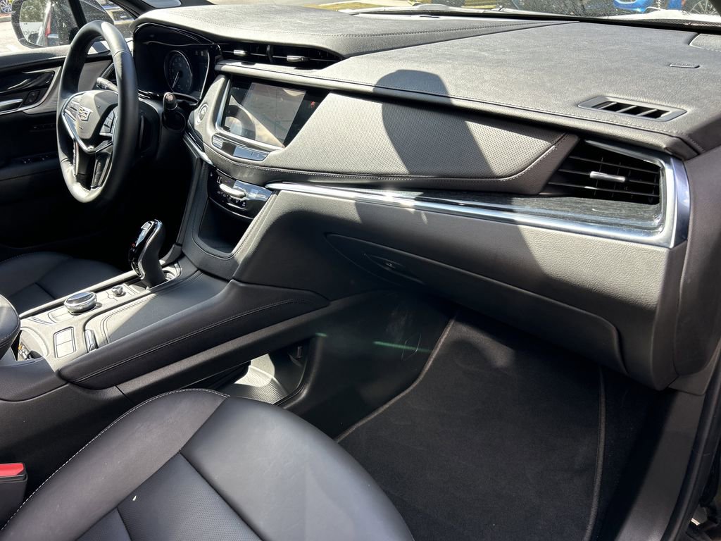 New 2025 Cadillac XT5 Premium Luxury w/ Technology Package image 12