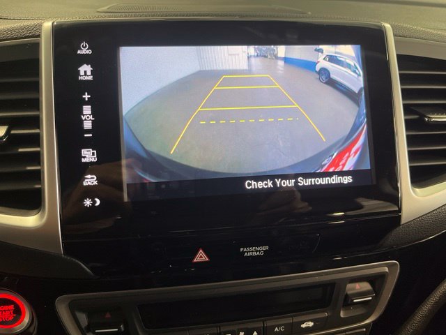 Used 2017 Honda Pilot Touring image 29