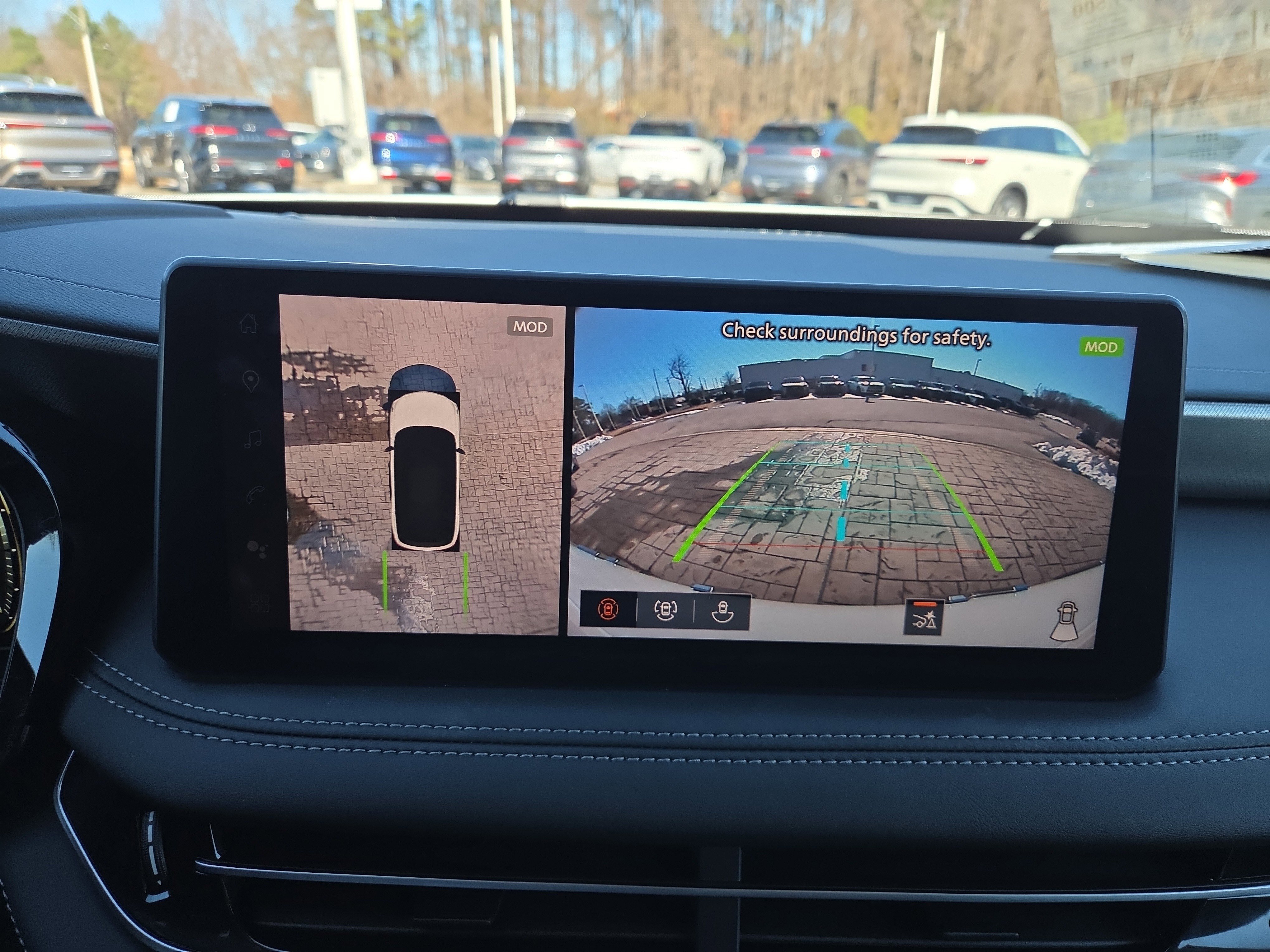 Used 2026 INFINITI QX60 Luxe w/ Cargo Package image 16