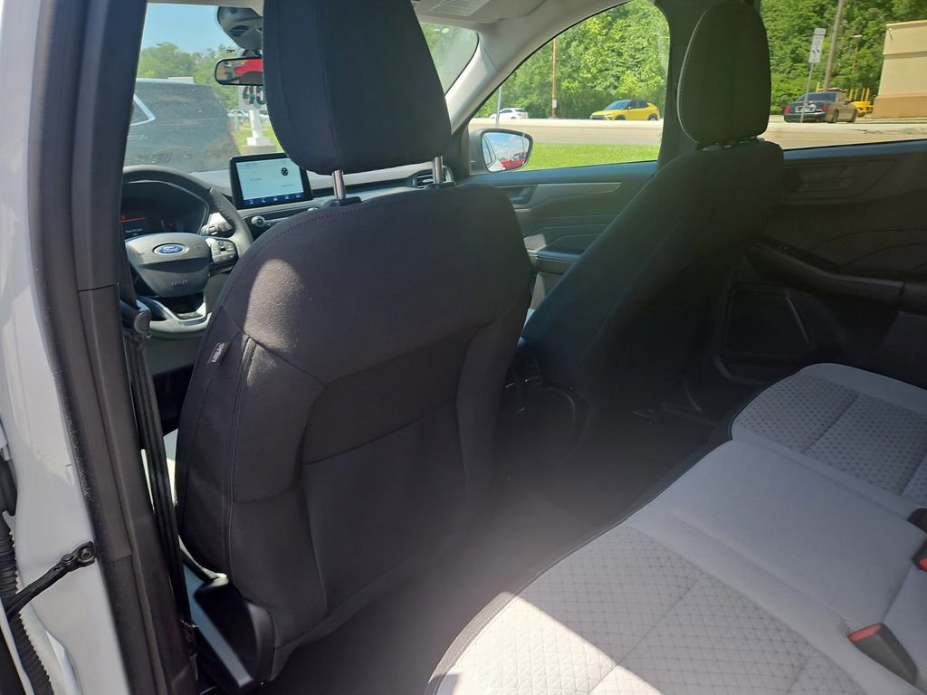 Used 2023 Ford Escape Active w/ Cold Weather Package FWD image 16