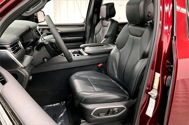 Used 2024 Jeep Wagoneer Series II image 20