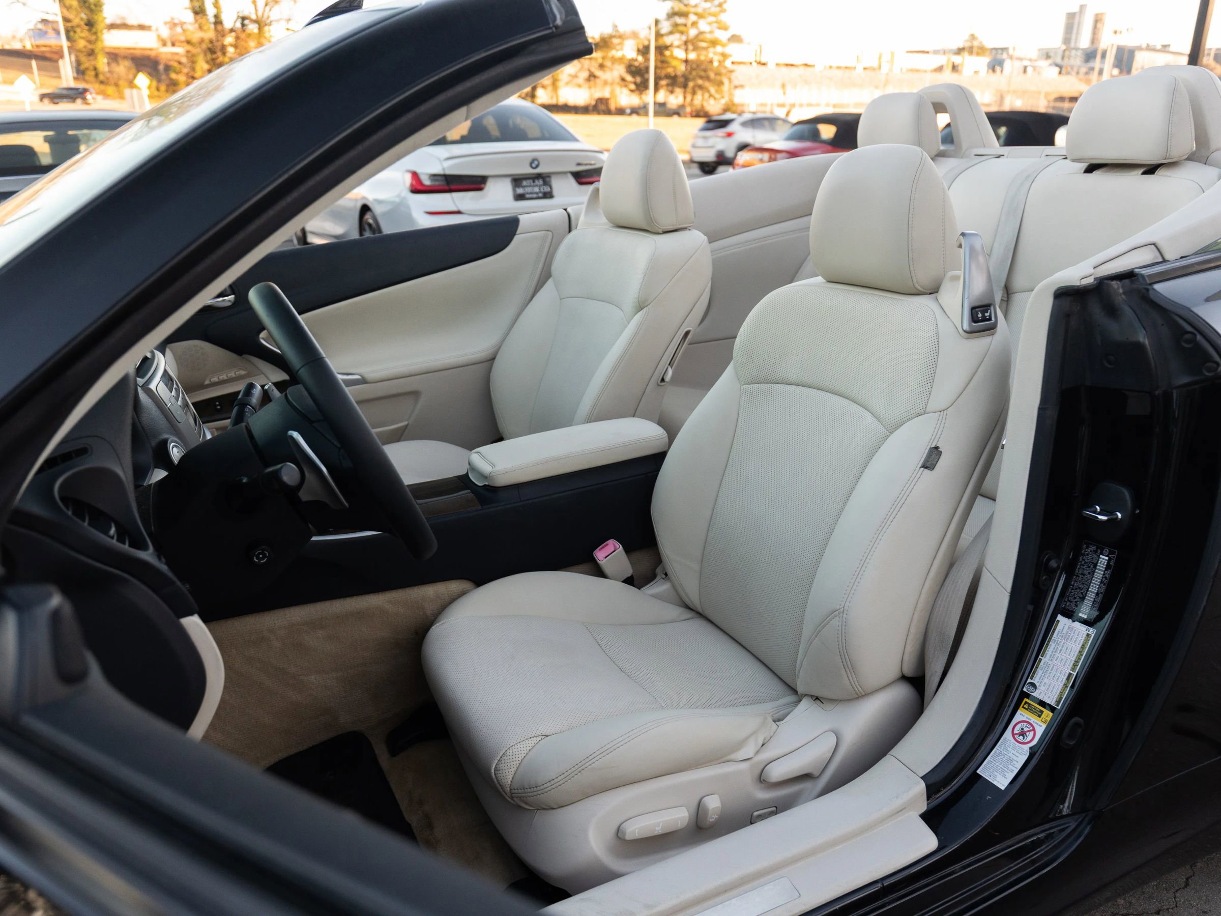 Used 2010 Lexus IS 250C image 15