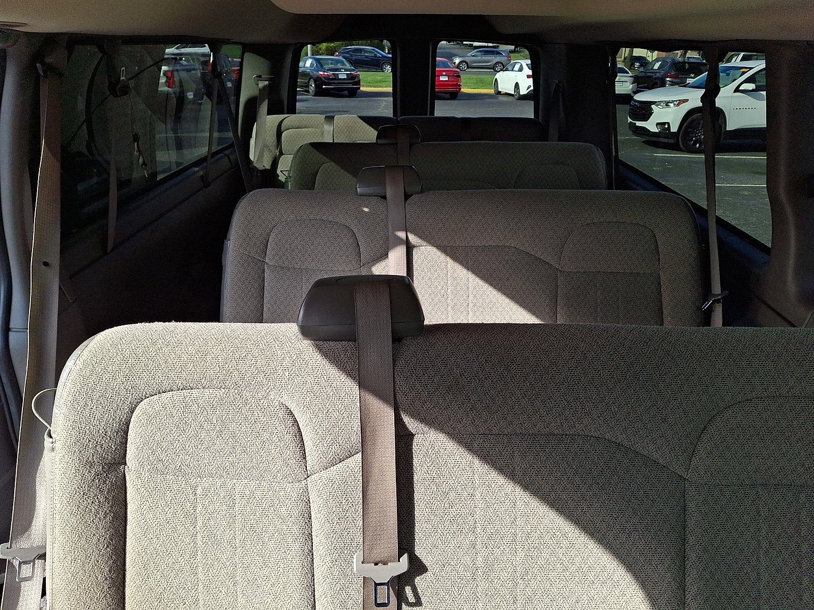 Used 2024 Chevrolet Express 3500 LT w/ LT Preferred Equipment Group RWD image 11