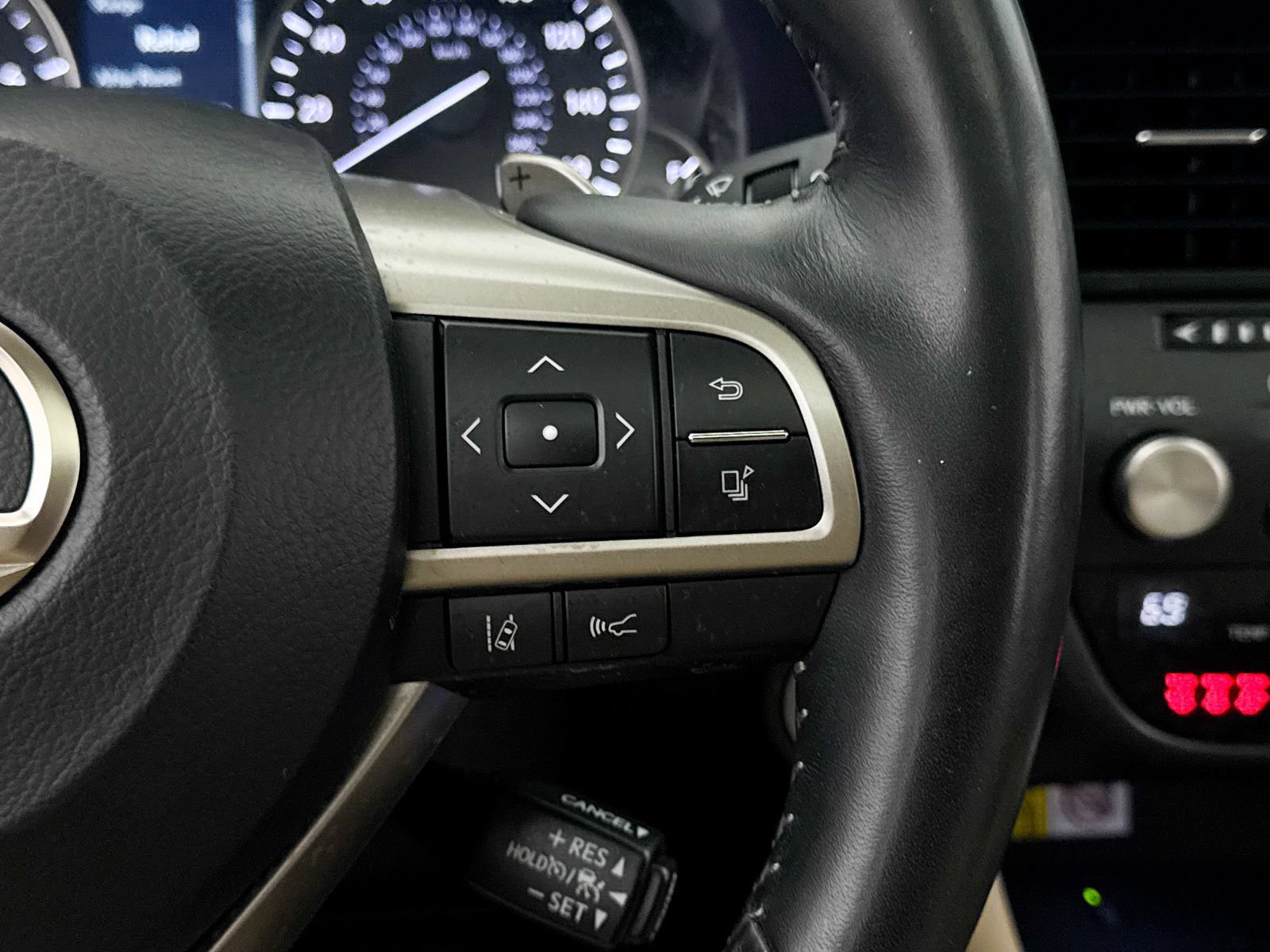 Used 2022 Lexus RX 350 FWD w/ Premium Package image 31