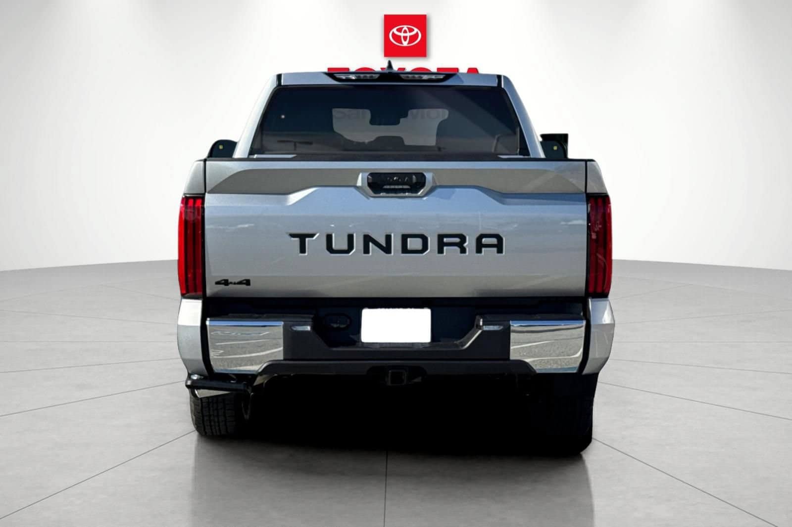 New 2026 Toyota Tundra SR5 w/ SR5 Convenience Package AWD/4WD image 4