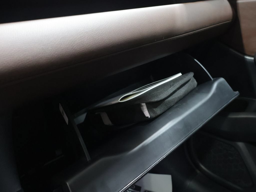 Used 2024 Honda Pilot Elite image 31