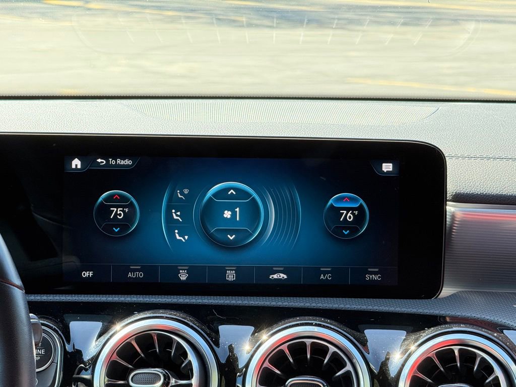 Used 2023 Mercedes-Benz CLA 250 4MATIC image 13