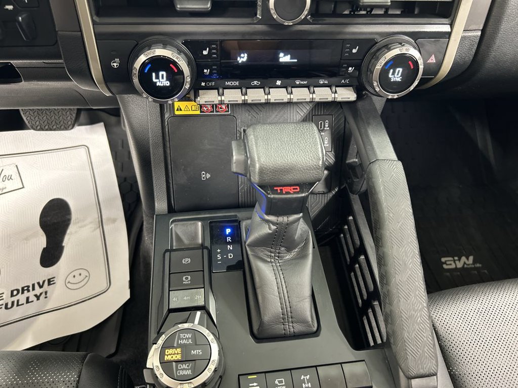 Used 2024 Toyota Tacoma TRD Off-Road w/ TRD Off Road Premium Package AWD/4WD image 18
