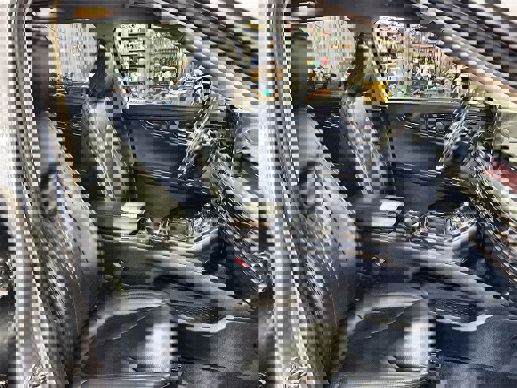 Used 2021 Lincoln Nautilus Reserve image 32