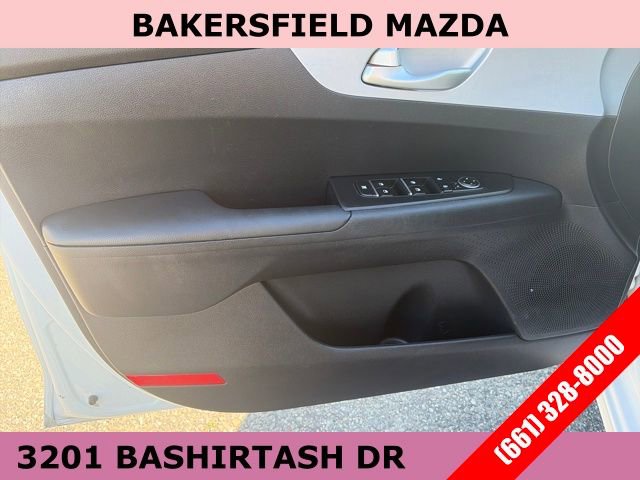 Used 2024 Kia Forte LXS image 10