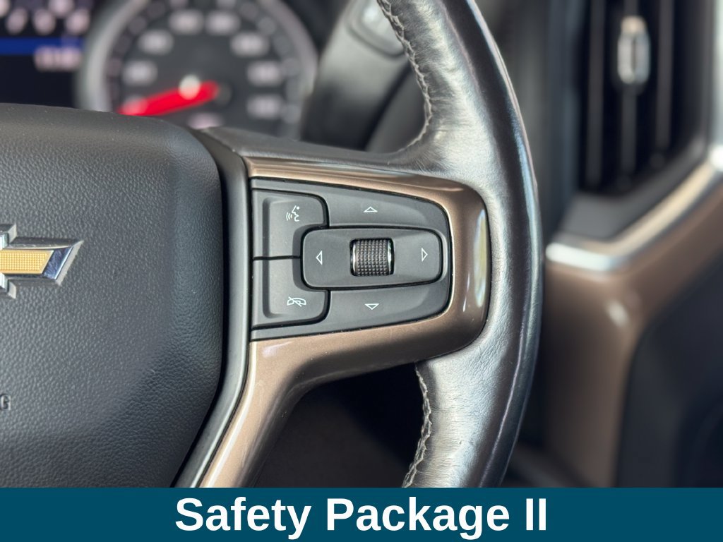 Used 2022 Chevrolet Silverado 1500 High Country w/ LPO, Dark Essentials Package AWD/4WD image 11