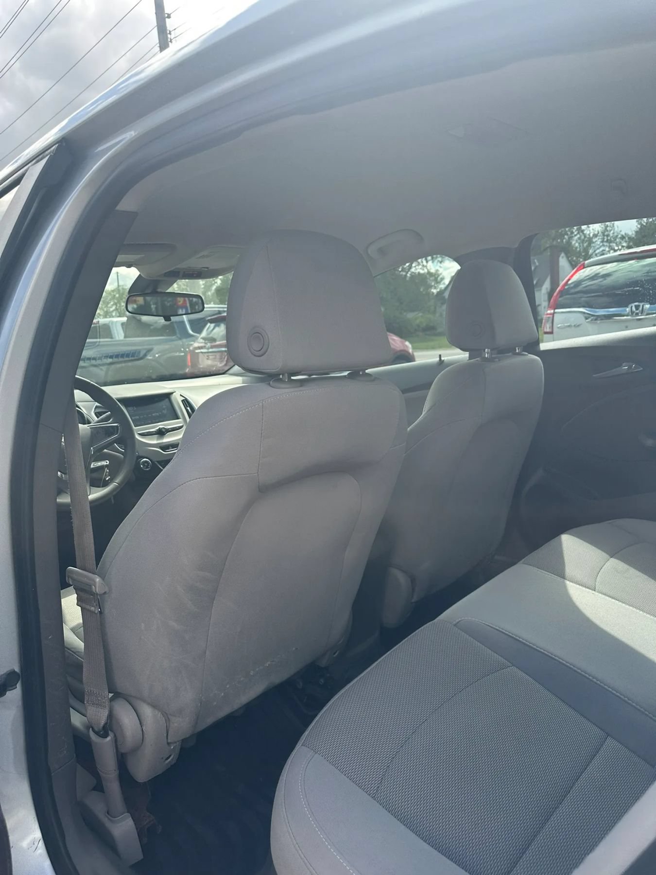 Used 2018 Chevrolet Cruze LS FWD image 10