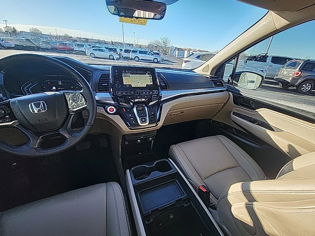Used 2023 Honda Odyssey Touring image 25