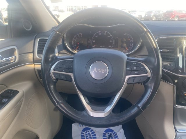 Used 2020 Jeep Grand Cherokee Limited w/ Trailer Tow Group IV image 15