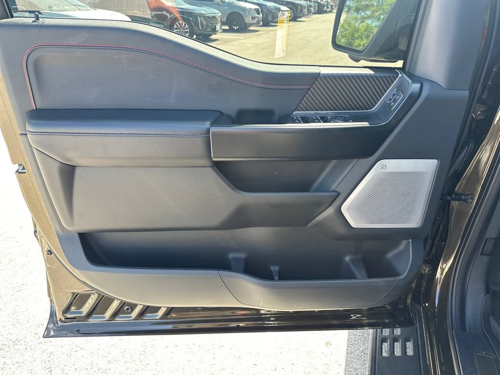 Used 2025 Ford F150 Raptor AWD/4WD image 17