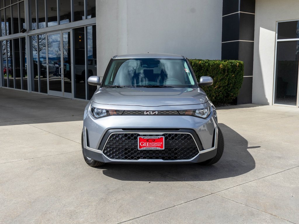 New 2025 Kia Soul S image 2