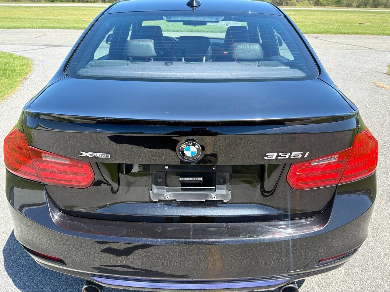 Used 2013 BMW 335i xDrive Sedan AWD/4WD image 14