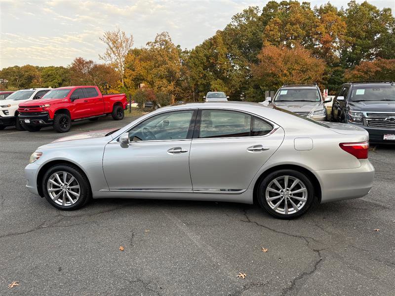 Used 2011 Lexus LS 460 SEDAN w/ Comfort Pkg image 6