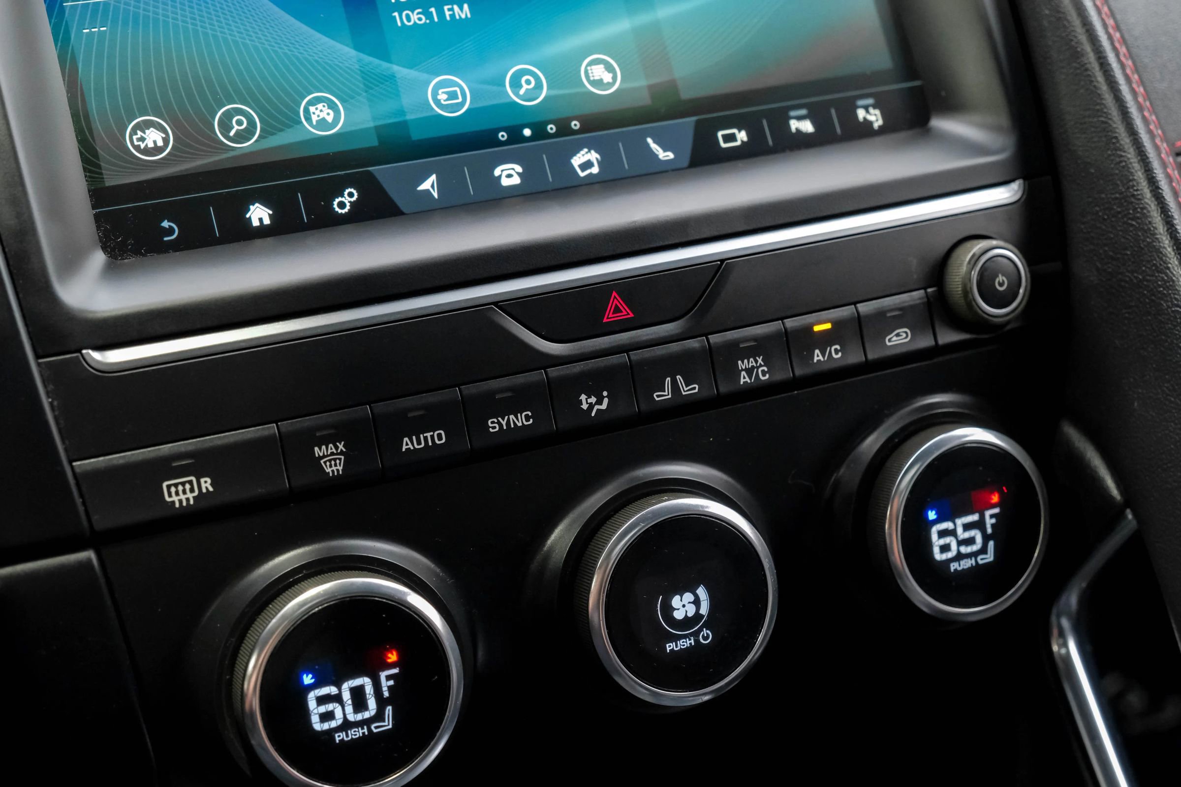 Used 2018 Jaguar E-PACE First Edition image 43