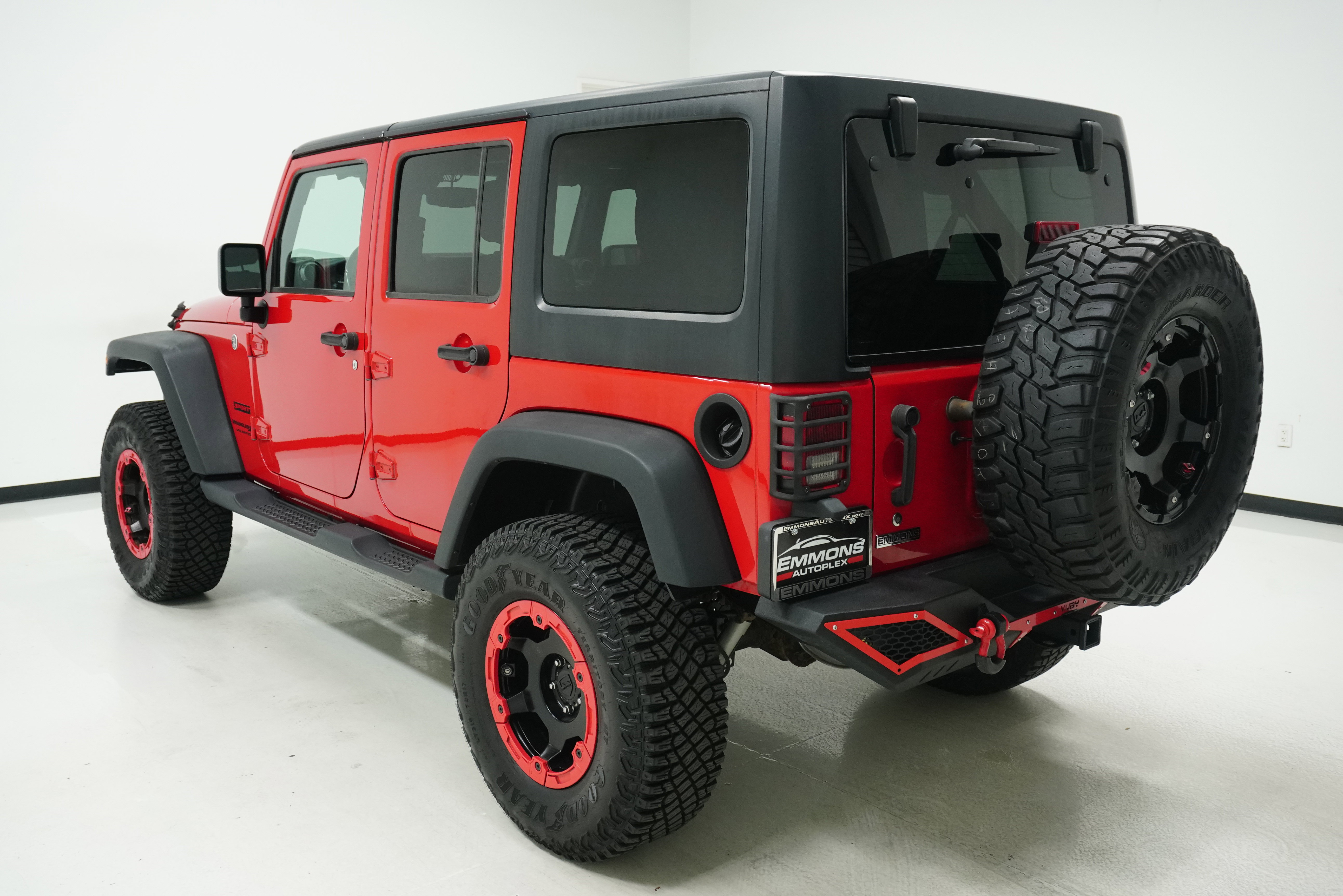 Used 2018 Jeep Wrangler Unlimited Sport S image 6