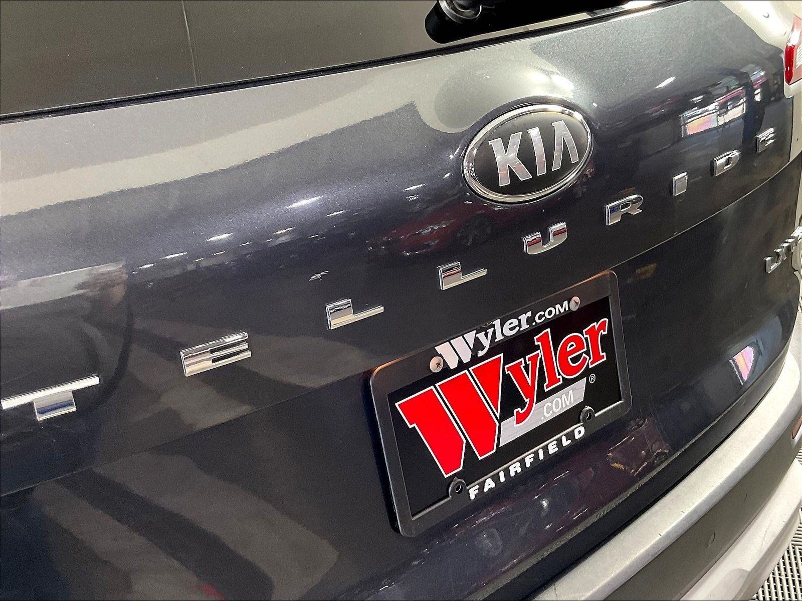 Used 2020 Kia Telluride LX AWD/4WD image 24
