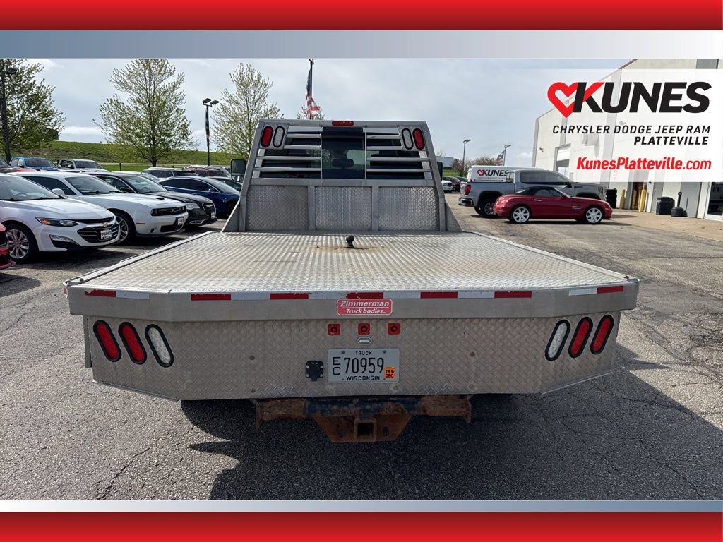 Used 2015 RAM 3500 Tradesman w/ Chrome Appearance Group AWD/4WD image 4