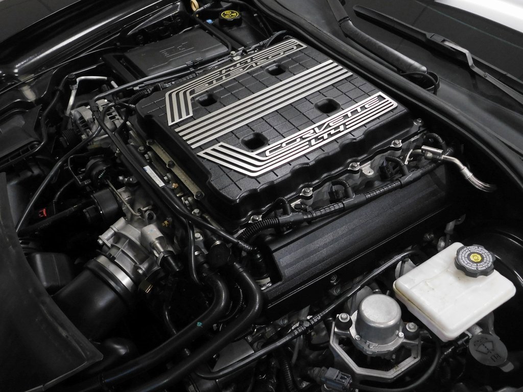 Used 2018 Chevrolet Corvette Z06 image 16