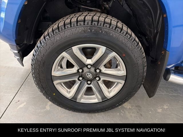 Used 2018 Toyota Tacoma Limited image 5