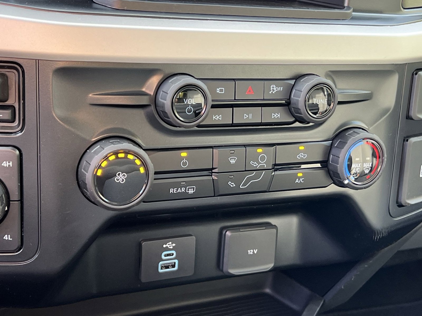 New 2026 Ford F250 XL w/ STX Appearance Package image 19