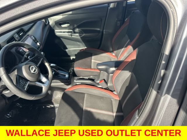 Used 2025 Nissan Versa SR w/ Trunk Package FWD image 19