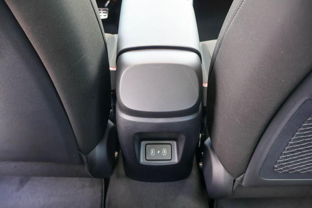 New 2026 Hyundai Elantra SEL Sport FWD image 22