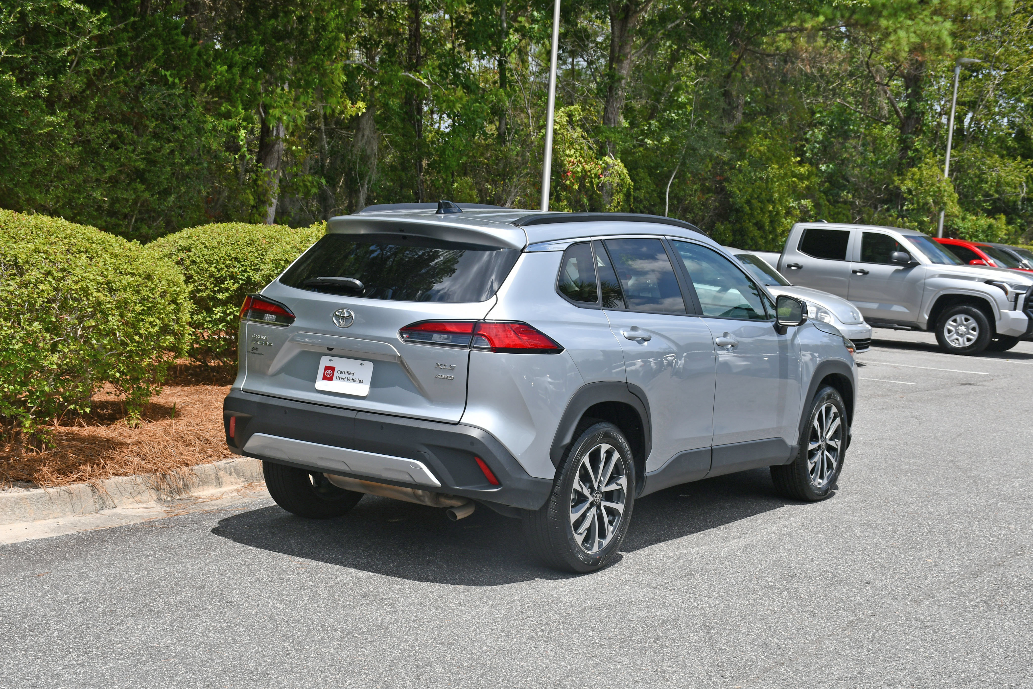 Certified 2025 Toyota Corolla Cross XLE AWD/4WD image 4