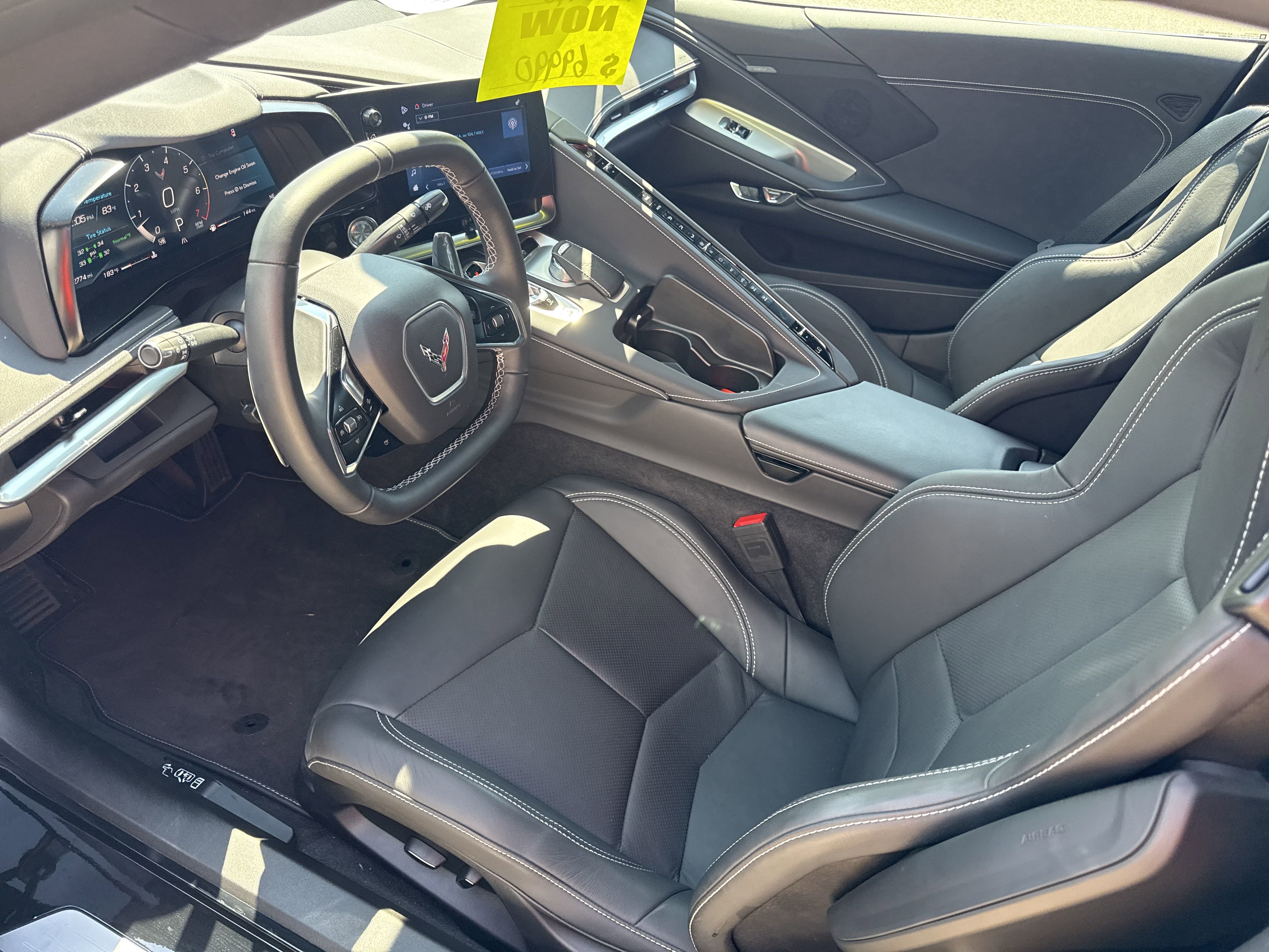 Used 2024 Chevrolet Corvette Stingray Coupe w/ Body-Color Dual Roof Package image 13