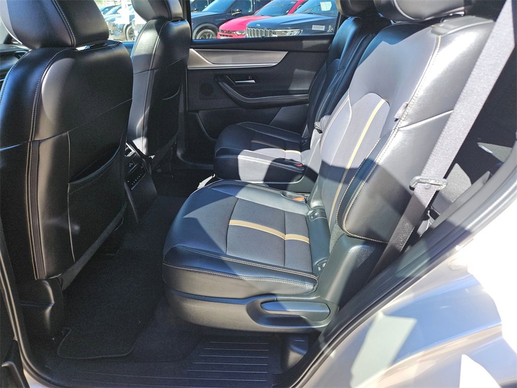 Used 2025 MAZDA CX-90 3.3 Turbo w/ Premium Plus Pkg image 27