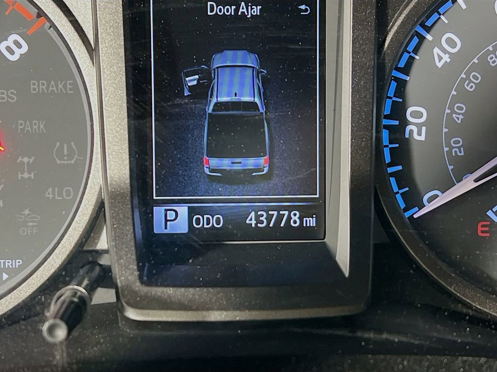 Certified 2021 Toyota Tacoma TRD Off-Road w/ TRD Premium Off Road Package image 12