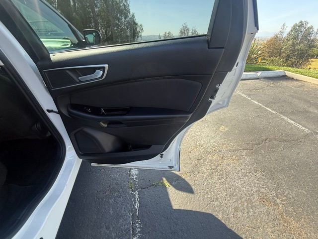 Used 2017 Ford Edge SEL w/ Class II Trailer Tow Package image 13