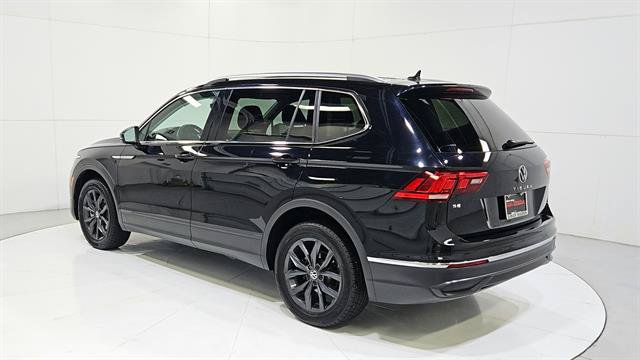 Used 2024 Volkswagen Tiguan SE FWD image 6