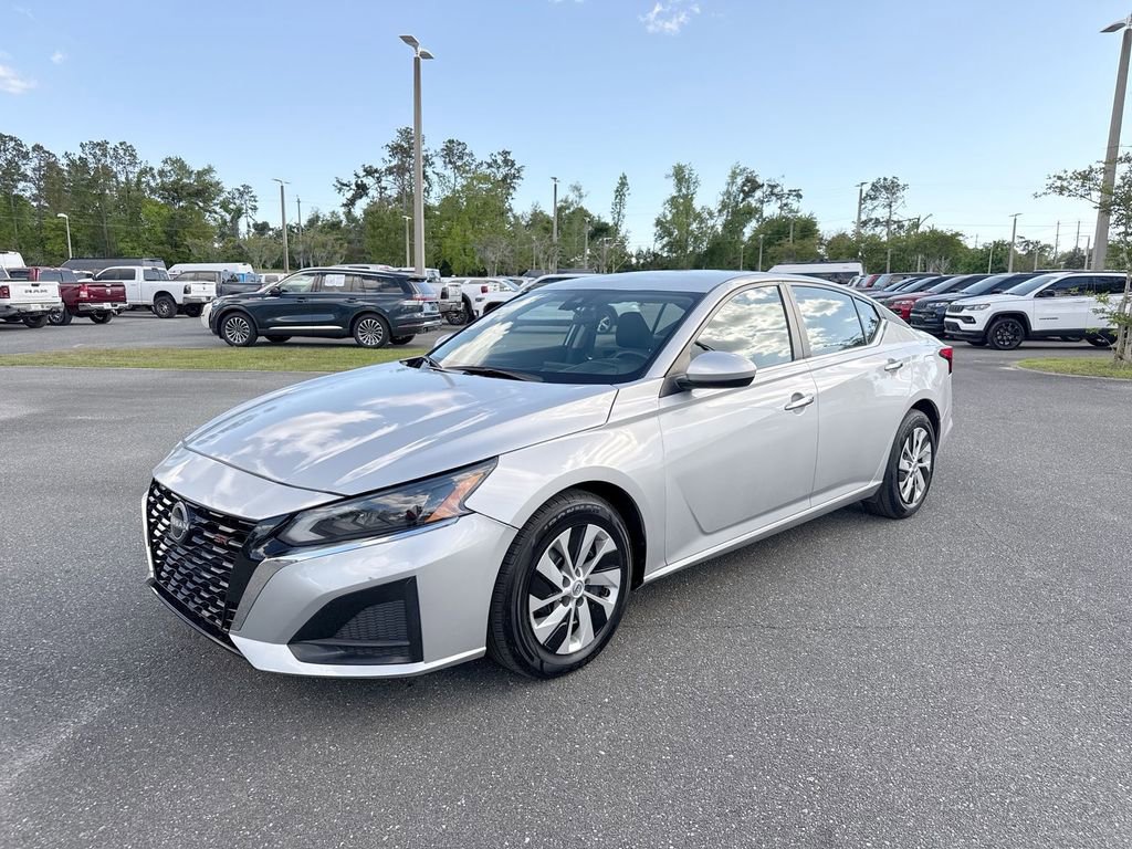 Used 2023 Nissan Altima 2.5 S image 7