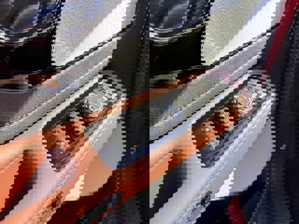 New 2026 Lincoln Aviator Reserve w/ Luxury Package image 14