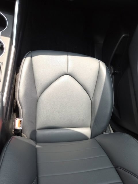 Used 2023 Toyota Highlander XLE AWD/4WD image 22