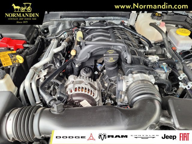 Used 2024 Jeep Wrangler Unlimited Sahara w/ Technology Group AWD/4WD image 20