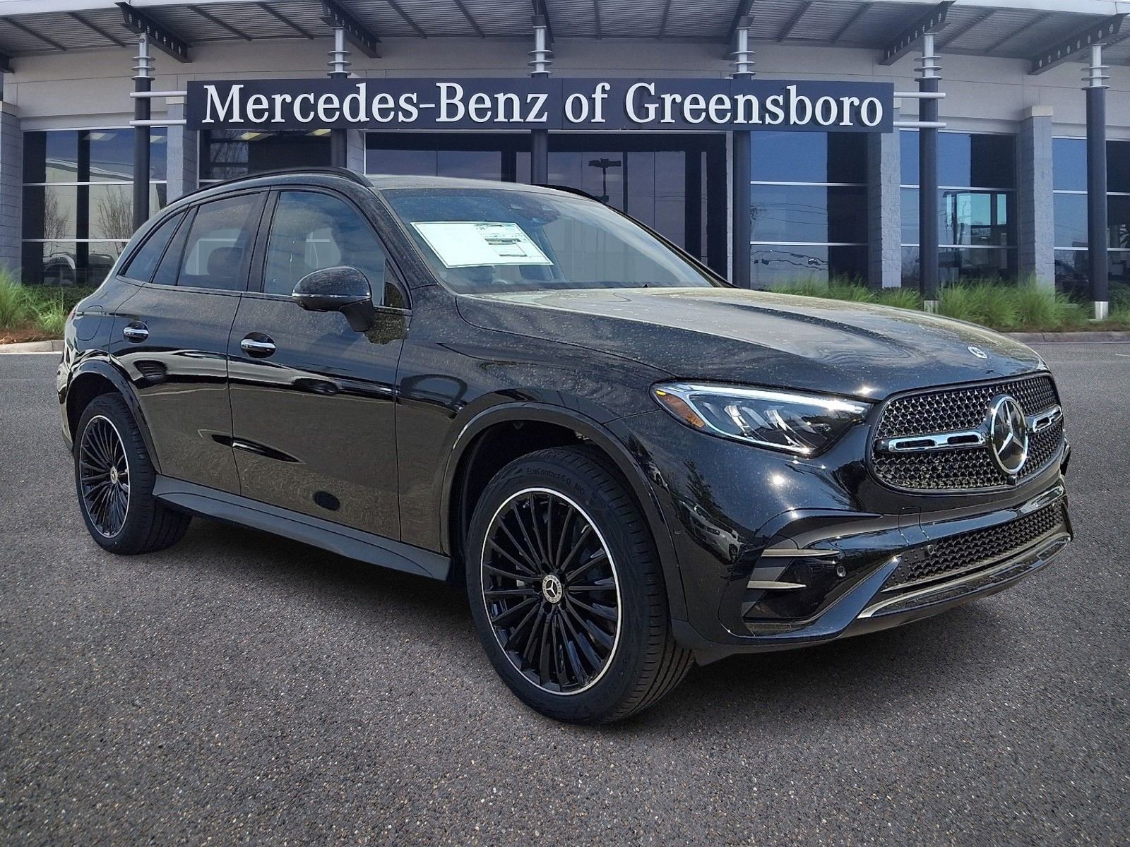 New 2026 Mercedes-Benz GLC 300 4MATIC image 2