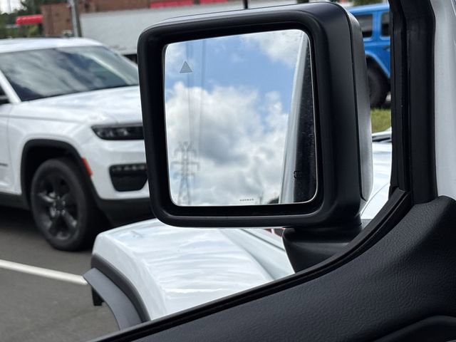 New 2025 Jeep Wrangler Rubicon AWD/4WD image 18