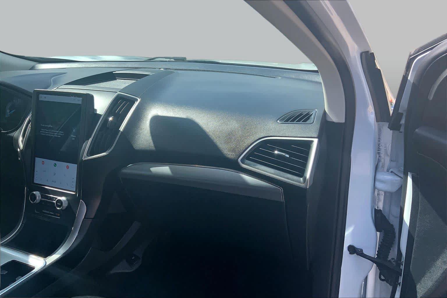 Used 2022 Ford Edge SEL AWD/4WD image 19