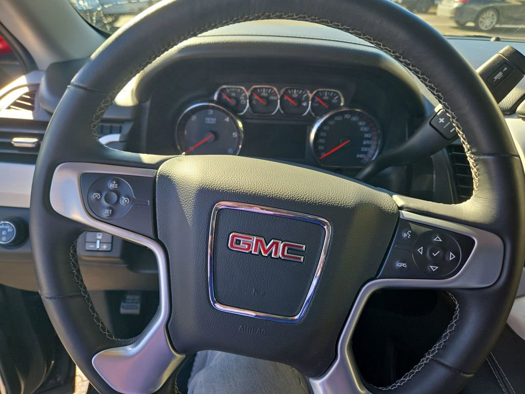Used 2015 GMC Yukon SLE w/ Convenience Package image 16