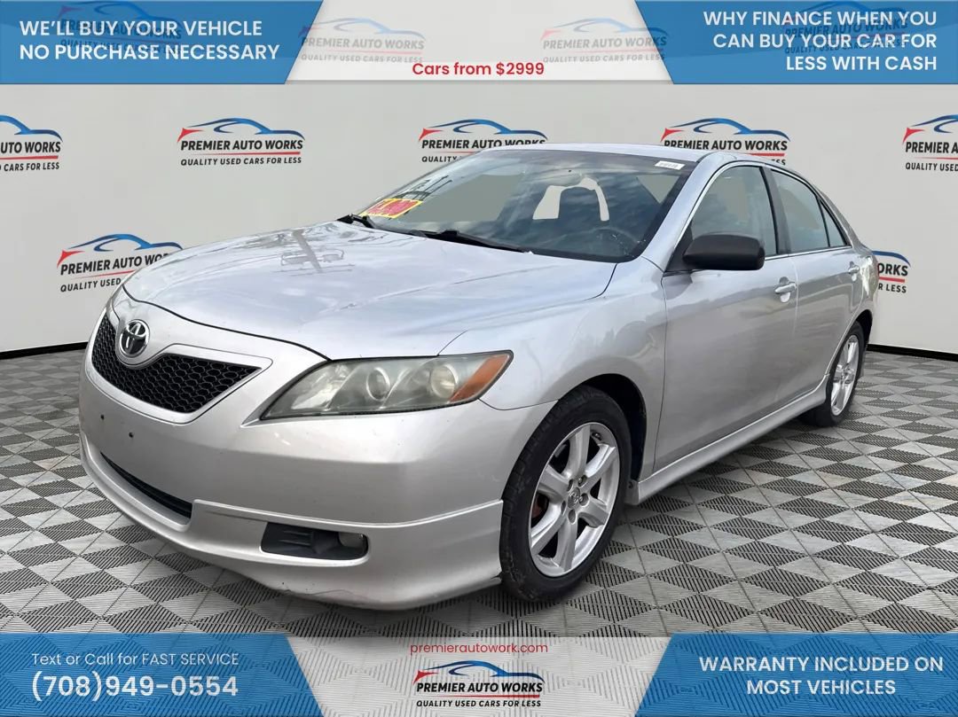 Used 2009 Toyota Camry SE FWD image 1