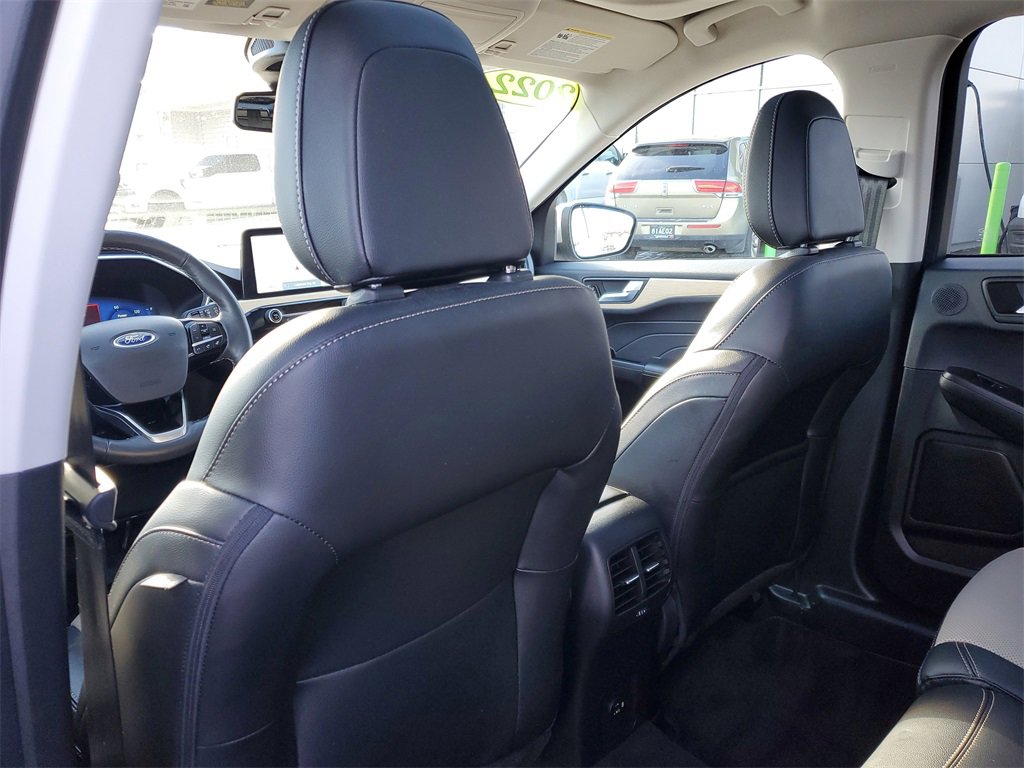 Used 2022 Ford Escape Titanium w/ Titanium Elite Package image 29
